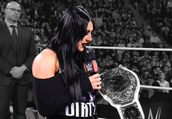 WWE Raw में धमाका: चोटिल रिया रिप्ली को छोड़ना पड़ा Women’s World Championship, लिव मॉर्गन का मंसूबा पूरा!