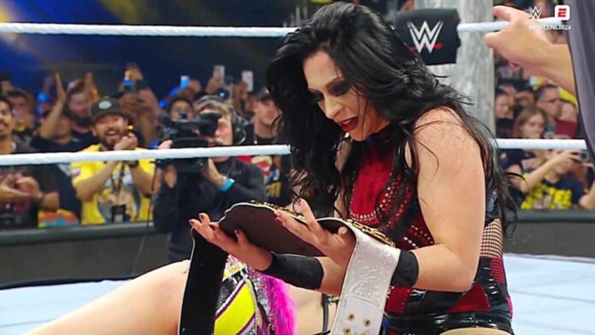 Stephanie Vaquer wins at WrestlePalooza