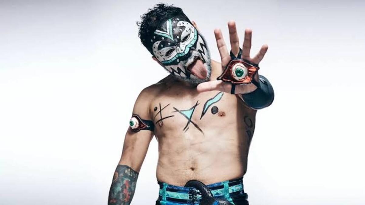 AEW का नया रेसलर 'The Clone' एरेज़।