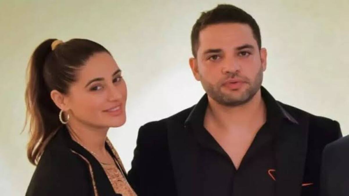 नरगिस फाखरी अपने पति टोनी बेग के साथ।