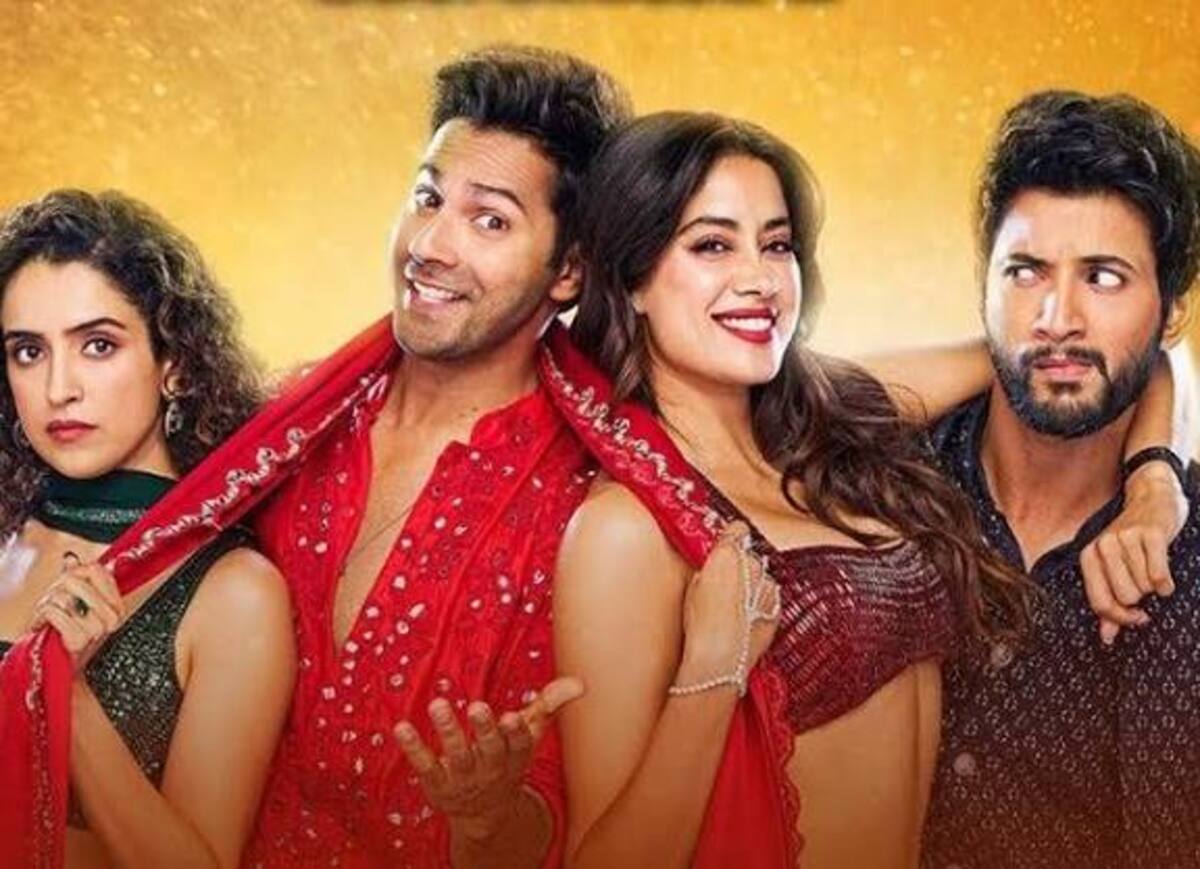 Varun Dhawan and Janhvi Kapoor in the poster of Sunny Sanskari Ki Tulsi Kumari.